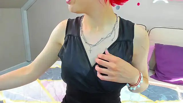 Snapshot of Linda_Jonys chatting on 7, 7, 2026 Linda Jonys online show from 7, 7, 2026