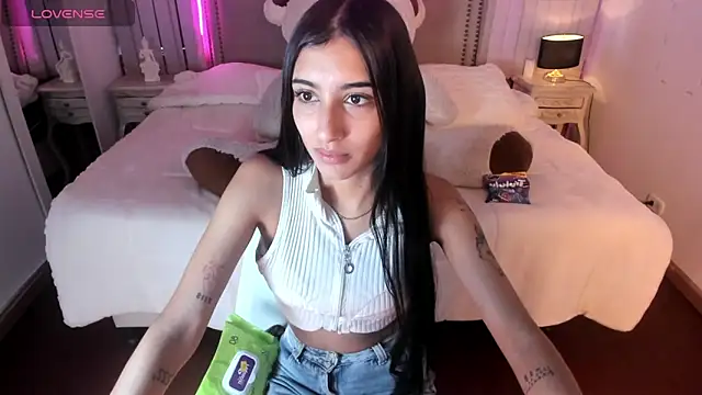 lya  brown online show from 20, 3, 2026