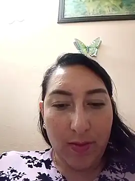 Valeria montana  online show from 15, 4, 2026