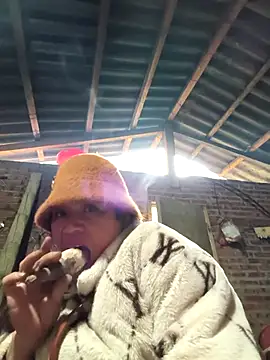 Snapshot of Y-eahi chatting on 7, 1, 2026 Y-eahi online show from 7, 1, 2026