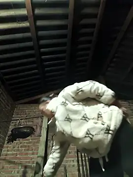 Snapshot of Y-eahi chatting on 9, 1, 2026 Y-eahi online show from 9, 1, 2026