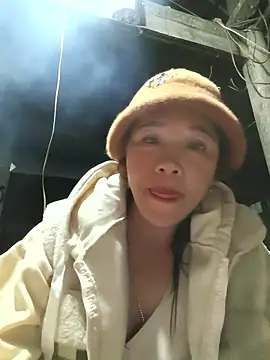 Snapshot of Y-eahi chatting on 11, 1, 2026 Y-eahi online show from 11, 1, 2026