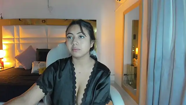 Snapshot of Zoei_Moon chatting on 27, 5, 2026 Zoei Moon online show from 27, 5, 2026