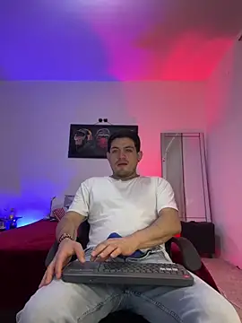 Snapshot of williamsmiiths16 chatting on 11, 5, 2026 williamsmiiths16 online show from 11, 5, 2026