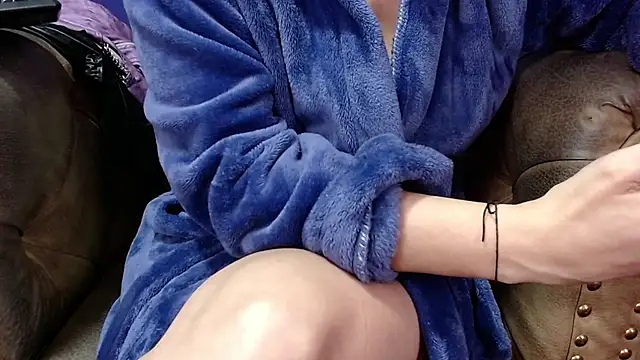 Snapshot of LunaTikka chatting on 14, 1, 2026 LunaTikka online show from 14, 1, 2026