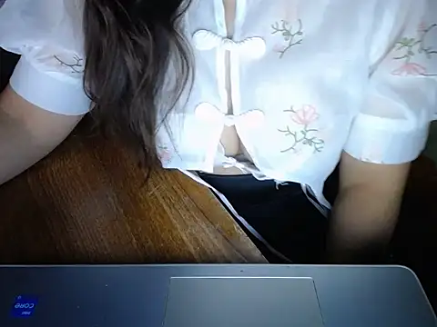 maian love online show from 17, 12, 2025