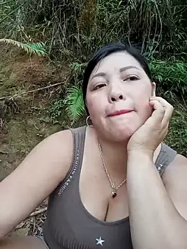 Snapshot of sary-hot2x chatting on 12, 5, 2026 sary-hot2x online show from 12, 5, 2026