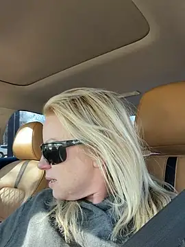 Snapshot of sinfulsara chatting on 16, 2, 2026 sinfulsara online show from 16, 2, 2026