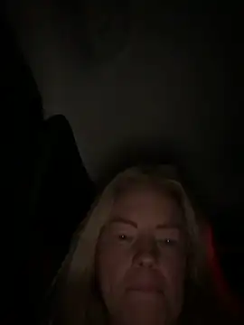 Snapshot of sinfulsara chatting on 1, 3, 2026 sinfulsara online show from 1, 3, 2026