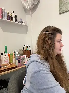 Snapshot of EvKamenskih chatting on 21, 12, 2025 EvKamenskih online show from 21, 12, 2025