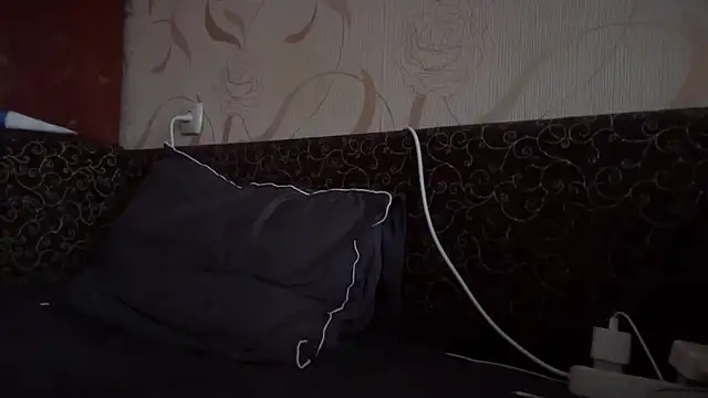 Snapshot of MALVINA0077 chatting on 20, 12, 2025 MALVINA0077 online show from 20, 12, 2025