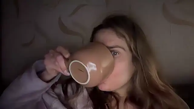 Snapshot of MALVINA0077 chatting on 18, 1, 2026 MALVINA0077 online show from 18, 1, 2026