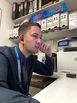 Snapshot of dirtyanal23 chatting on 22, 12, 2025 dirtyanal23 online show from 22, 12, 2025