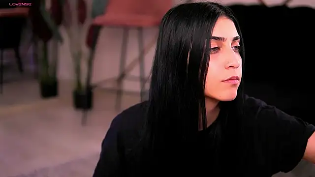 Snapshot of KyraBliss chatting on 6, 1, 2026 KyraBliss online show from 6, 1, 2026