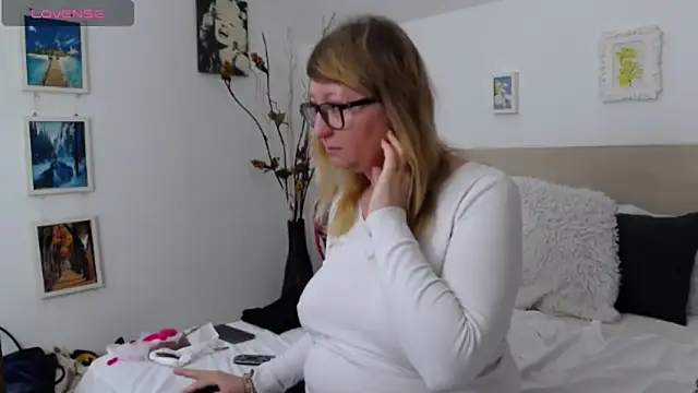 Snapshot of OlgaPavlova chatting on 15, 1, 2026 OlgaPavlova online show from 15, 1, 2026