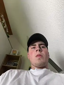 Snapshot of hannes256102 chatting on 22, 5, 2026 hannes256102 online show from 22, 5, 2026