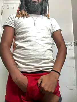 Snapshot of curvyuncut chatting on 4, 12, 2025 curvyuncut online show from 4, 12, 2025