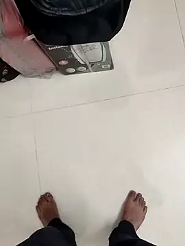 boyfromMum bai online show from 1, 4, 2026