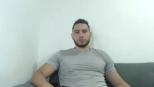 Snapshot of Seank_Noszka chatting on 11, 1, 2026 Seank Noszka online show from 11, 1, 2026