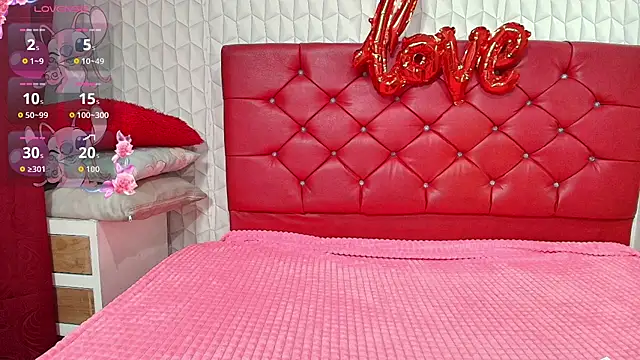 Elizabetth Roman online show from 9, 4, 2026