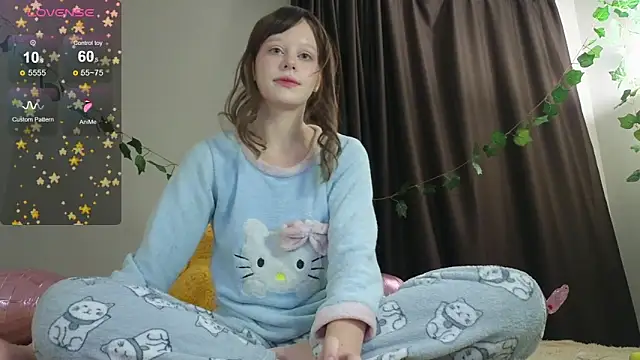 Lace Thrill online show from 17, 2, 2026