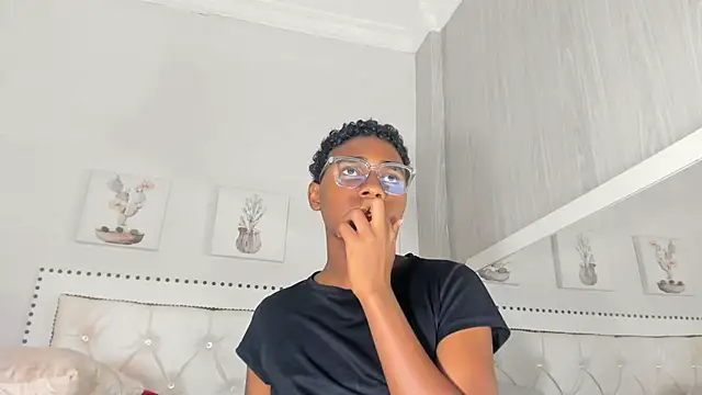 teylor lovee online show from 28, 2, 2026