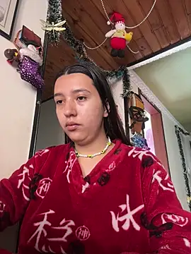 Snapshot of Alix_Rousses21 chatting on 22, 12, 2025 Alix Rousses21 online show from 22, 12, 2025