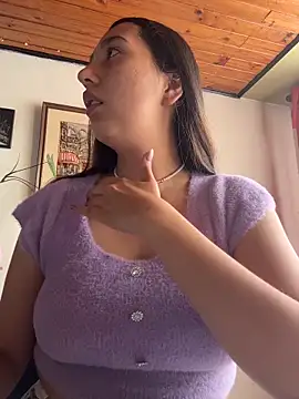 Snapshot of Alix_Rousses21 chatting on 15, 3, 2026 Alix Rousses21 online show from 15, 3, 2026