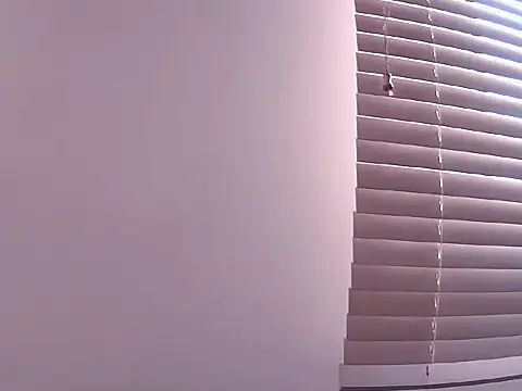 Fernanda andrew online show from 14, 4, 2026