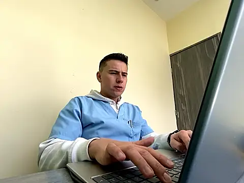 Snapshot of DONHALPA chatting on 10, 1, 2026 DONHALPA online show from 10, 1, 2026