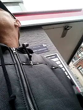 Snapshot of jefflatex45 chatting on 20, 12, 2025 jefflatex45 online show from 20, 12, 2025