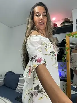 sandrafarrely online show from 13, 5, 2026