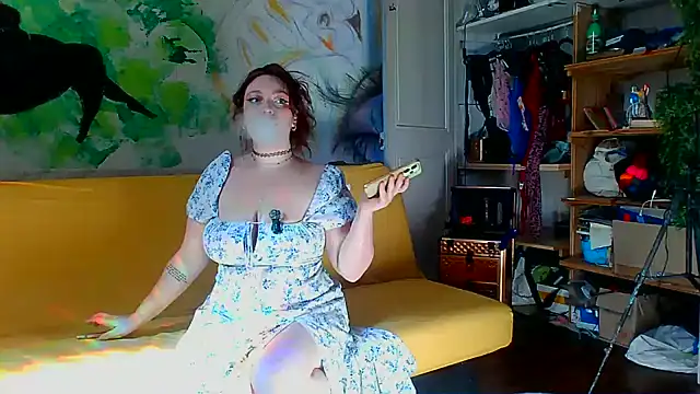 Snapshot of atowiloxx chatting on 10, 6, 2026 atowiloxx online show from 10, 6, 2026