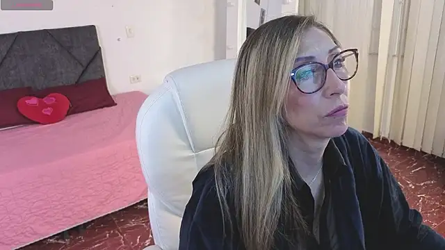 Scarlett 079 online show from 9, 3, 2026