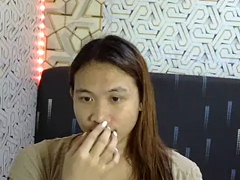 Snapshot of lunalove_bitex chatting on 5, 3, 2026 lunalove bitex online show from 5, 3, 2026