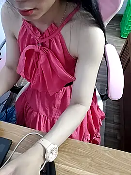 Snapshot of _MyNa_ chatting on 18, 12, 2025 MyNa online show from 18, 12, 2025