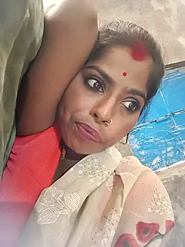 Ponam sexy online show from 10, 2, 2026