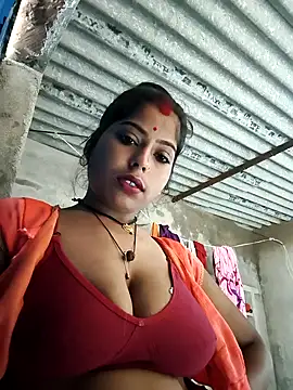 Ponam sexy online show from 23, 2, 2026