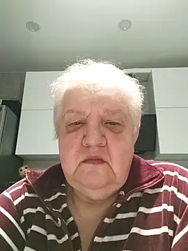 Snapshot of HapinessLovee chatting on 22, 12, 2025 HapinessLovee online show from 22, 12, 2025