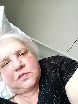 Snapshot of HapinessLovee chatting on 30, 3, 2026 HapinessLovee online show from 30, 3, 2026