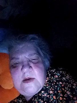 Snapshot of HapinessLovee chatting on 9, 4, 2026 HapinessLovee online show from 9, 4, 2026