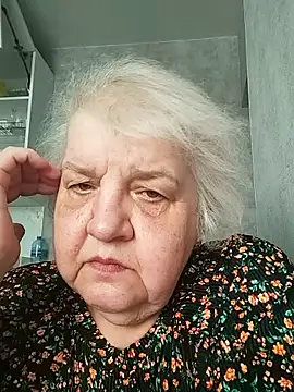 Snapshot of HapinessLovee chatting on 14, 4, 2026 HapinessLovee online show from 14, 4, 2026