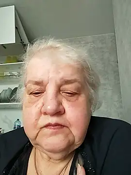 Snapshot of HapinessLovee chatting on 15, 4, 2026 HapinessLovee online show from 15, 4, 2026