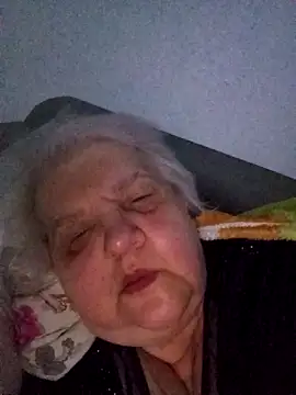 Snapshot of HapinessLovee chatting on 15, 4, 2026 HapinessLovee online show from 15, 4, 2026