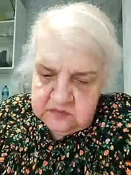 Snapshot of HapinessLovee chatting on 18, 4, 2026 HapinessLovee online show from 18, 4, 2026