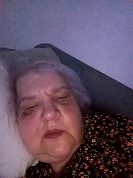 Snapshot of HapinessLovee chatting on 18, 4, 2026 HapinessLovee online show from 18, 4, 2026
