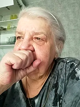Snapshot of HapinessLovee chatting on 19, 4, 2026 HapinessLovee online show from 19, 4, 2026