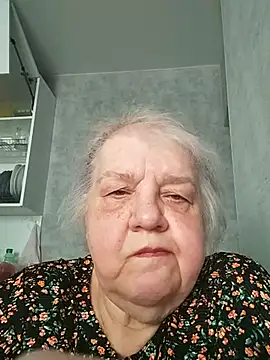 Snapshot of HapinessLovee chatting on 22, 4, 2026 HapinessLovee online show from 22, 4, 2026