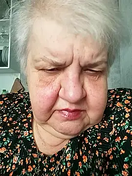 Snapshot of HapinessLovee chatting on 28, 4, 2026 HapinessLovee online show from 28, 4, 2026
