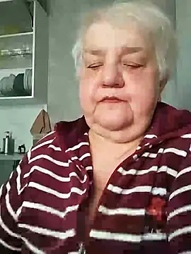Snapshot of HapinessLovee chatting on 30, 4, 2026 HapinessLovee online show from 30, 4, 2026
